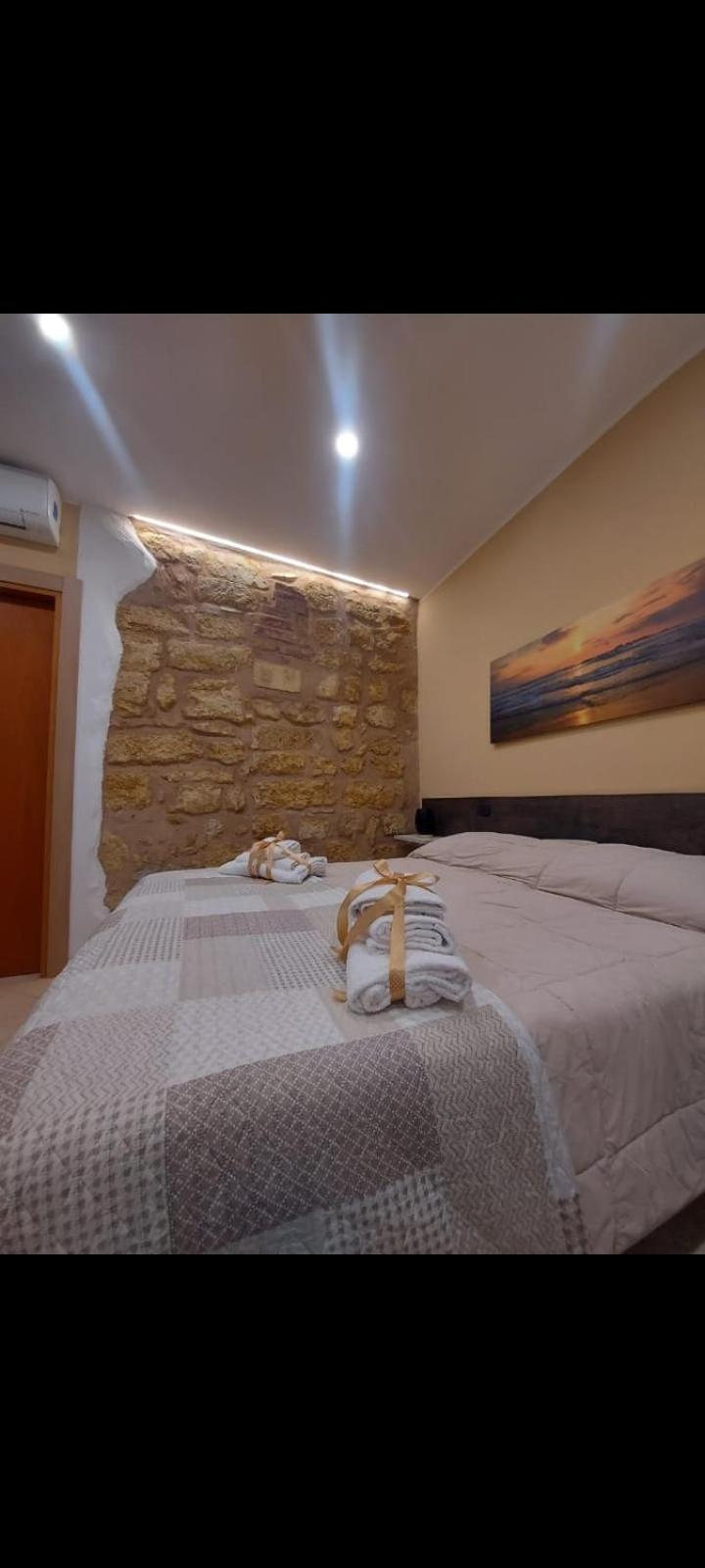 Kalgheros Luxury Rooms Агридженто Екстериор снимка